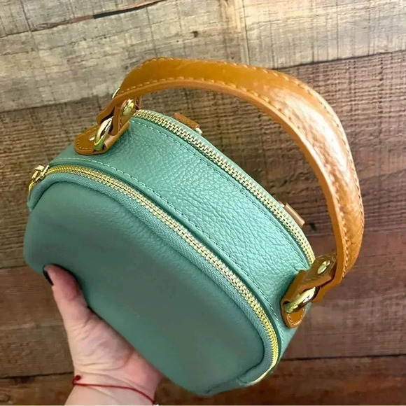 Divina Firenze Leather Bag - Picture 6 of 11